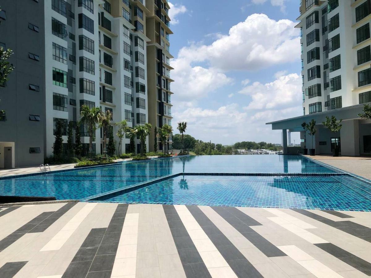 Bahaamas@Arc Apartment Johor Bahru Exterior photo